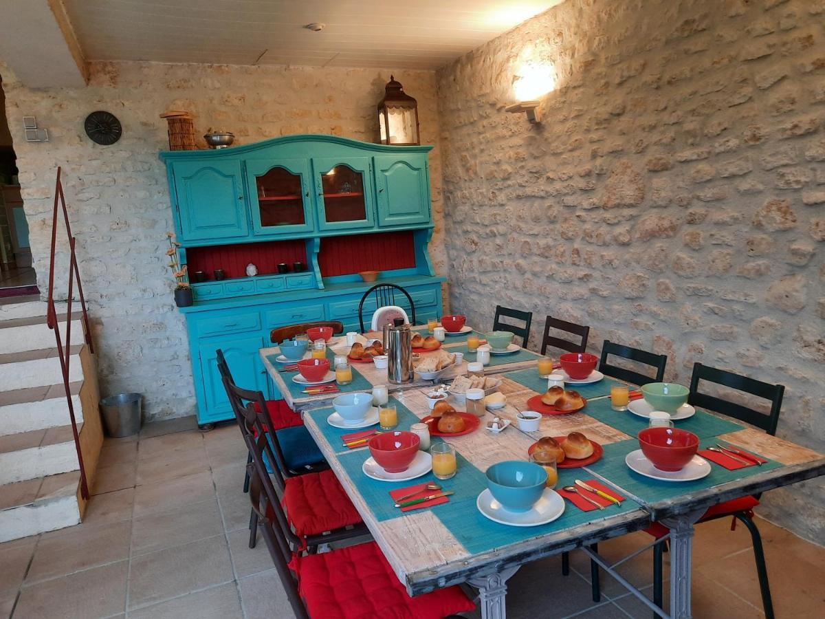Le Clos Des Chenes Lagarde-Pareol Exteriér fotografie